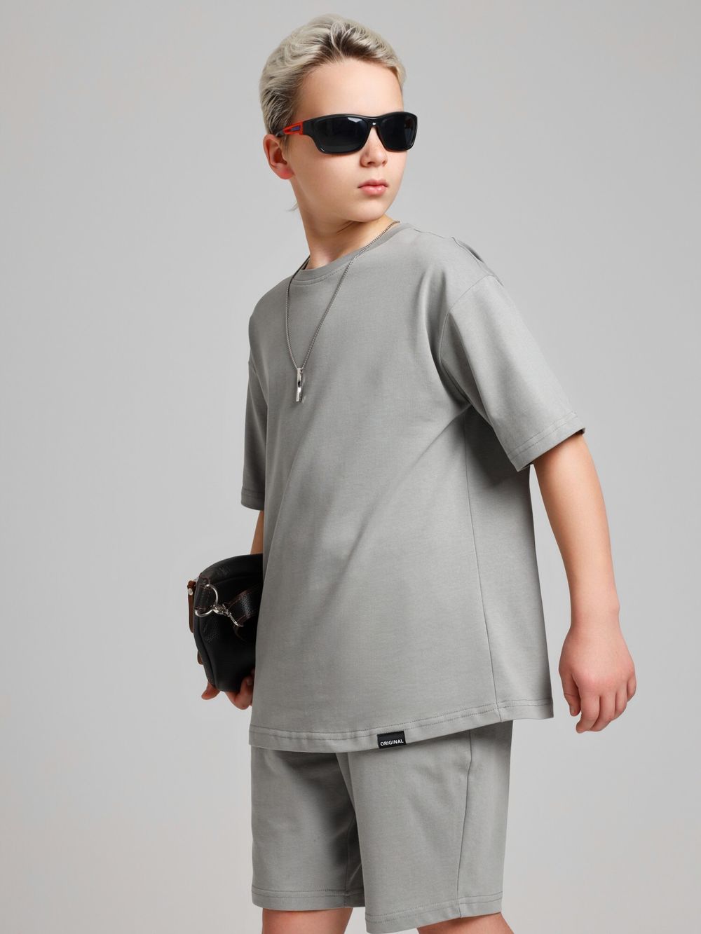 Костюм для мальчика Азарт-2 Виотекс СЕРЫЙ