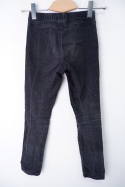 Джинсы O'stin базовые на 10-11 лет