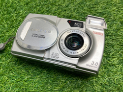 Olympus Camedia C-300 Zoom