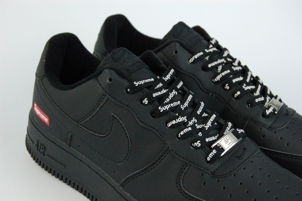 Кроссовки Nike Air Force 1 Low x Supreme Triple Black