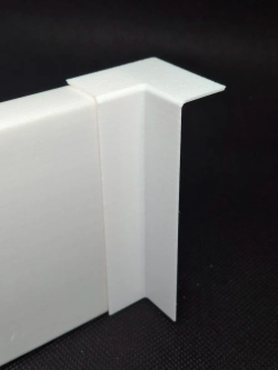 Внутренний угол для плинтуса 60*14мм - 4 шт.