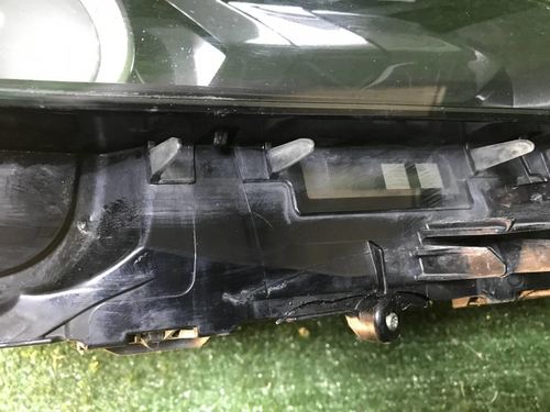 Битая Фара правая Lexus NX 1 (2017-2021) LED