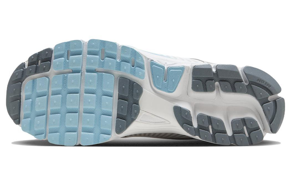 Кроссовки Nike Air Zoom Vomero 5