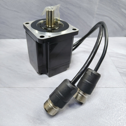 Yaskawa SGMPH-04AAA61D-0Y - Мотор