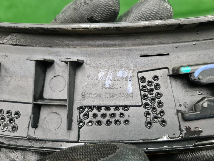 Расширитель задний правый Voyah Free (2021-н.в.)