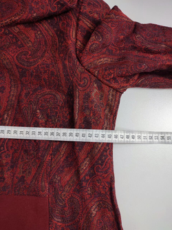 Платье с красивым принтом 46 размер