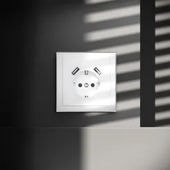 Розетка встраиваемая VOLTUM S70 с заземлением и защитными шторками, 16А, с USB, A+A, (белый глянцевы