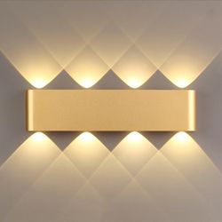 Накладной светильник Odeon Light Magnum 3893/8WL