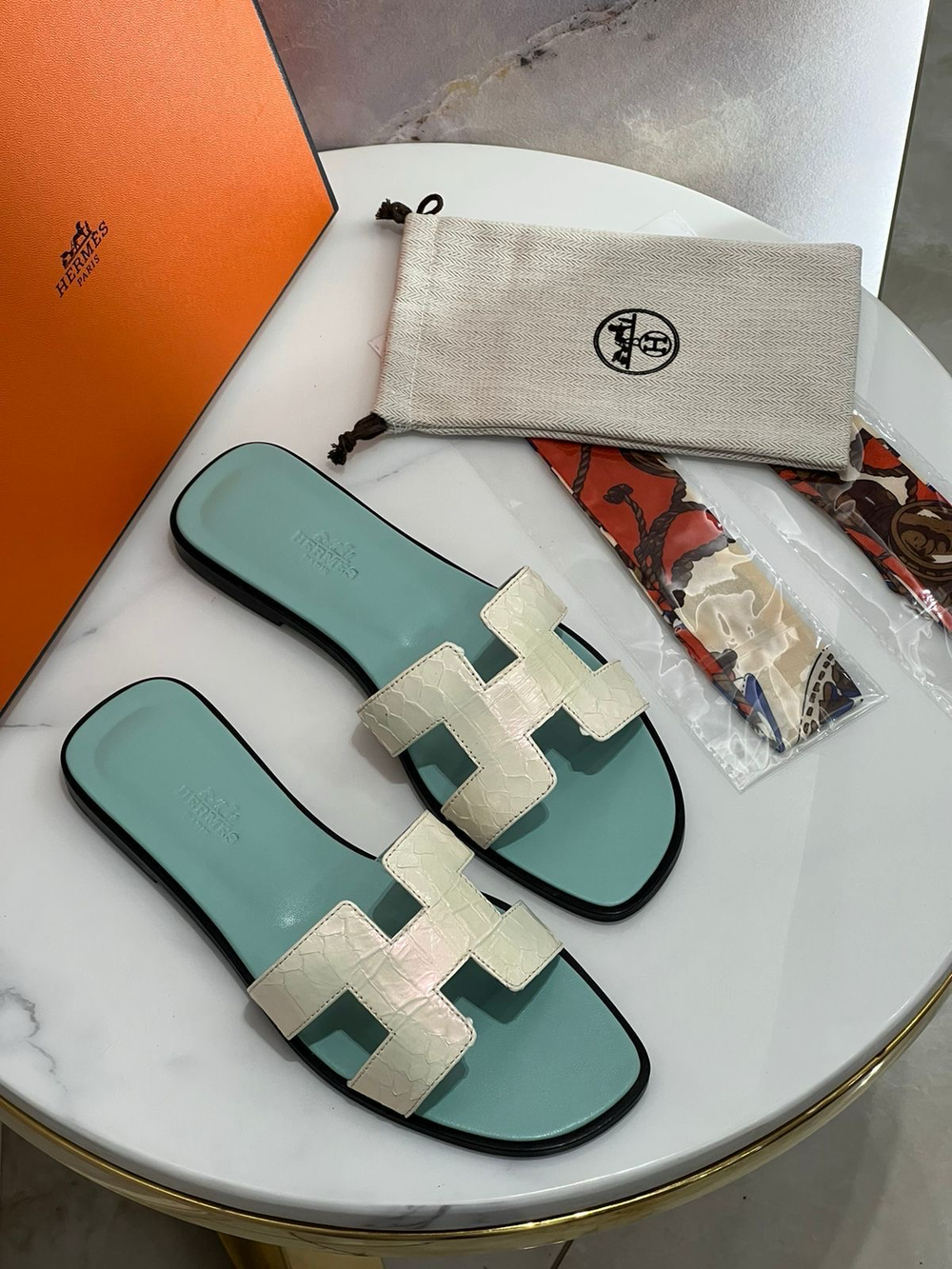 Шлепанцы Hermes
