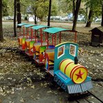 Детская железная дорога «ЗВЕЗДОЧКА» для парка (с крышей)