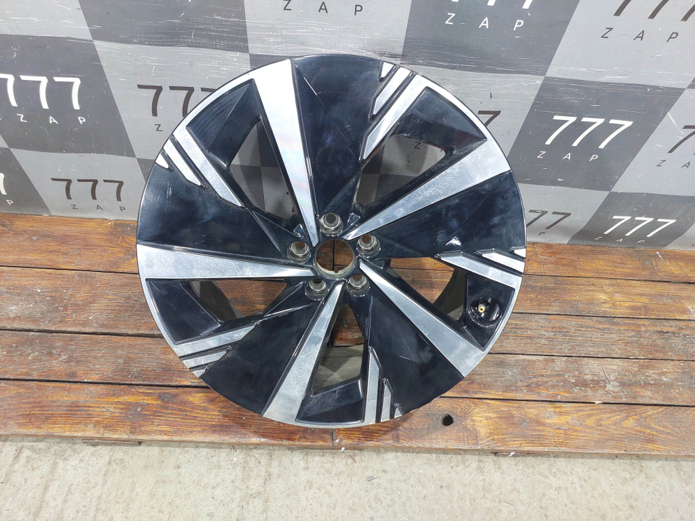 Диск колесный литой R20 Geely Atlas 2 23-нв Б/У Оригинал 8892386172