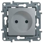 Розетка без заземления со шторками 16А 250В алюминий ETIKA Legrand