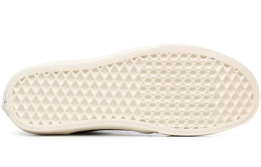 Pilgrim X Vans Chukka Dx Surf