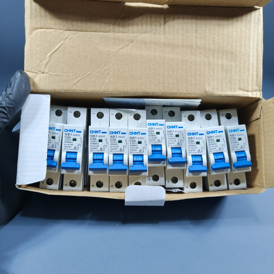 Автоматический выключатель C3A / 4A / 20A Chint