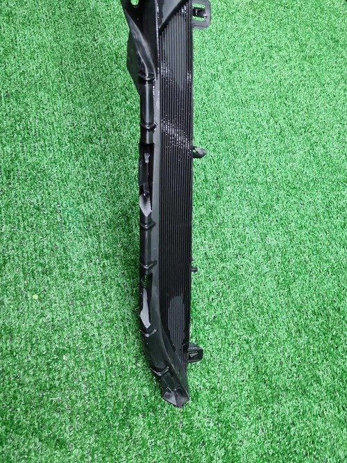 Накладка переднего бампера правая Lexus RX 4 19-22