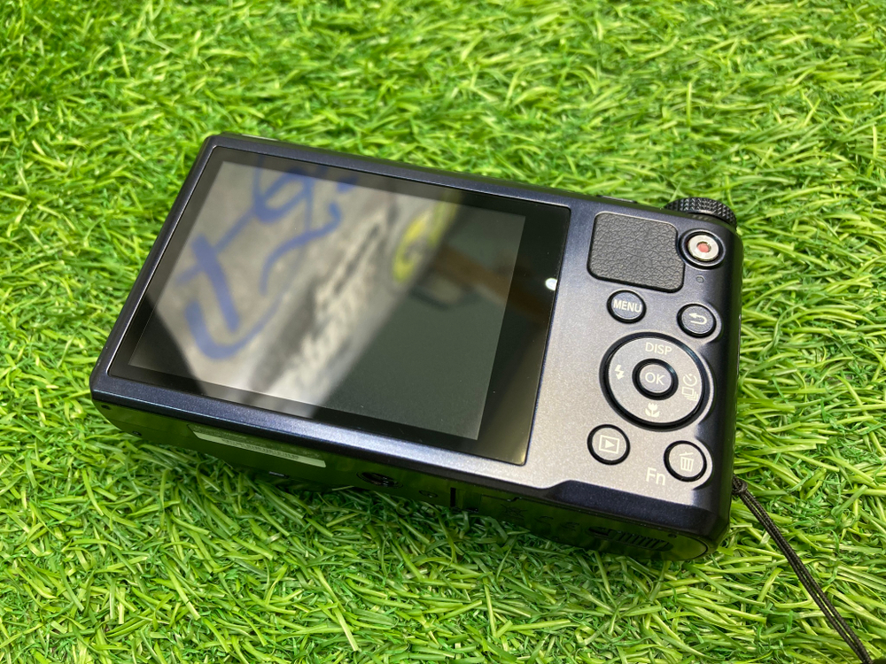 Samsung WB800F