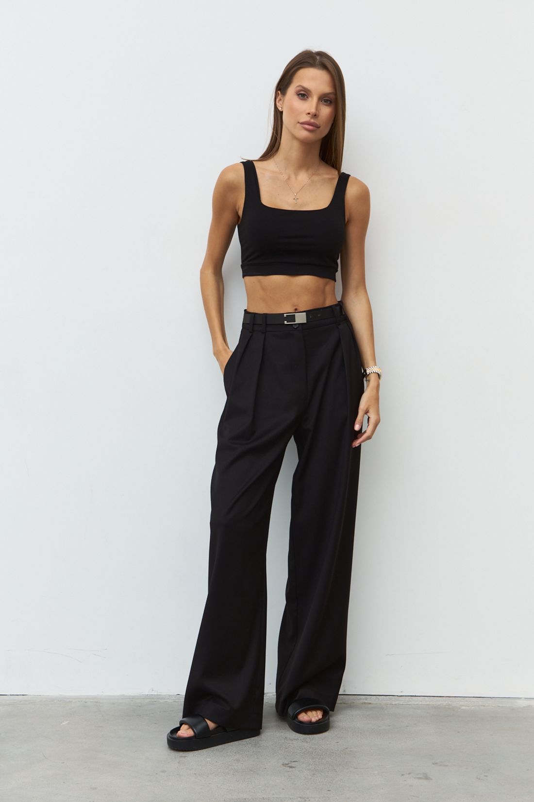 Джемпер R5061 черный / 42