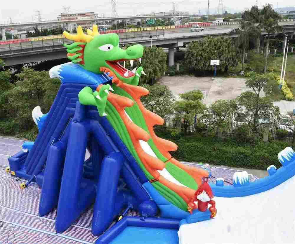 Надувная водная горка с бассейном «Большой спуск», 20*16,5*10 м