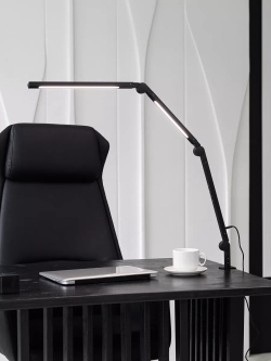 Светильник светодиодный настольный