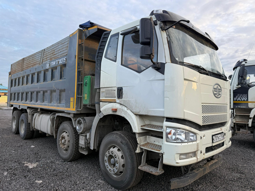 FAW J6 8x4 Самосвал СА3310Р66K24T4E5 (Дизельный, 11,1 л, 420 л.с., МТ)
