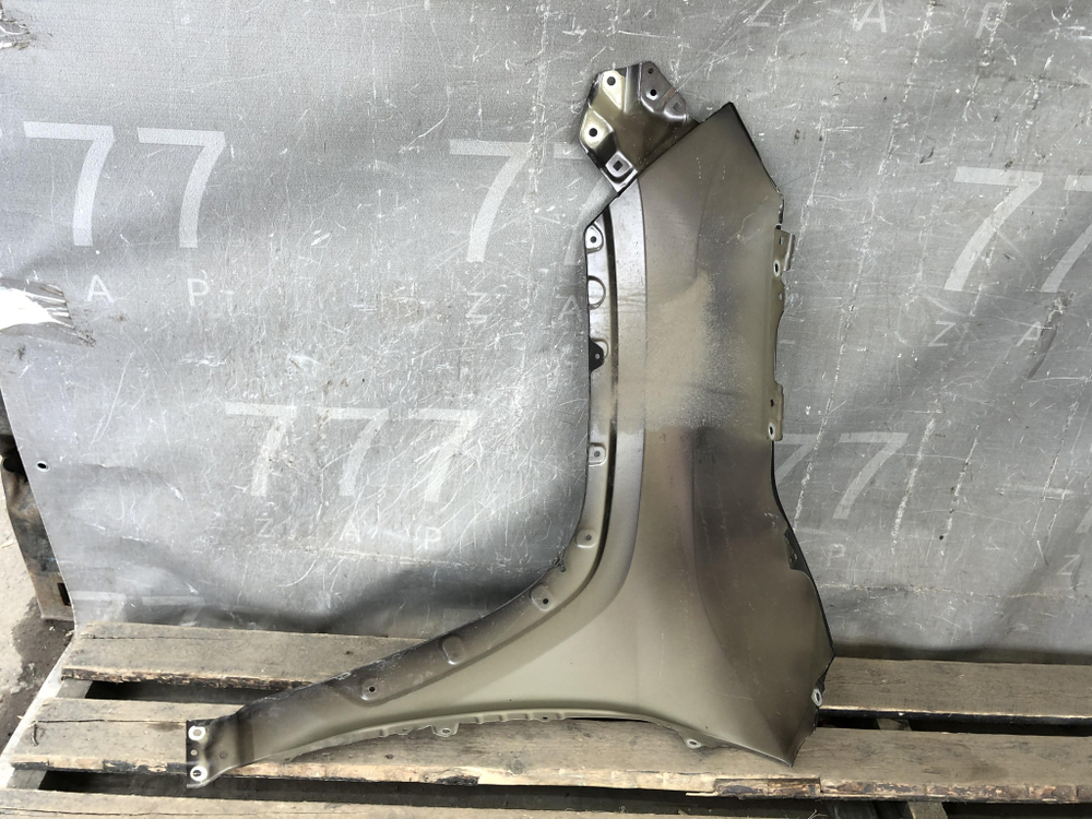 Крыло переднее правое Toyota RAV4 V (XA50) 18-нв Б/У Оригинал 538110R130