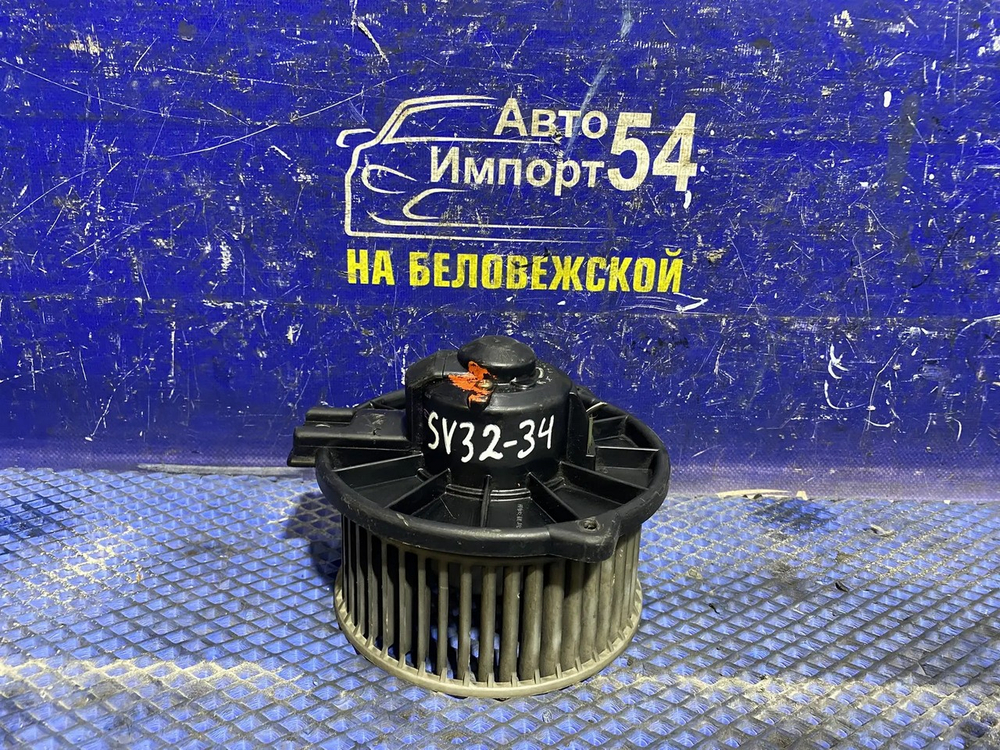 Моторчик печки TOYOTA CAMRY 1993