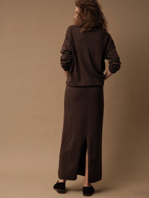 S0423-8100 Юбка женская шоколадный dbr