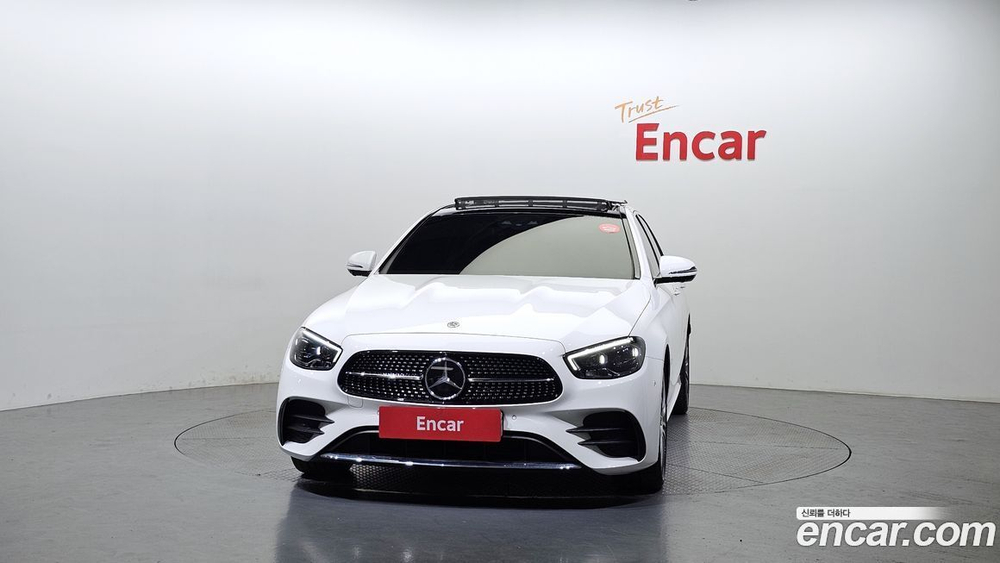 Mercedes-Benz E-Class W213 E350 4MATIC AMG Line (02.2021)