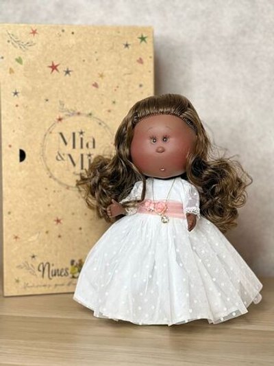 Кукла Nines виниловая 30см MIA CASE (3419)