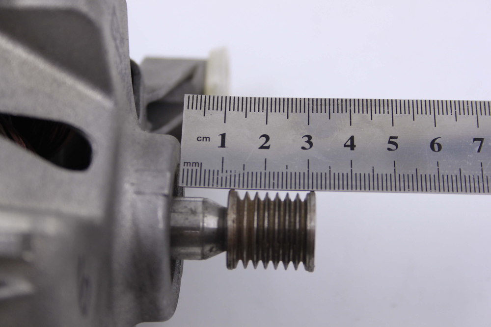 Двигатель(мотор) стиральной машины Bosch Siemens, 9000040213,00145546,9000040214,142369 (6 контактов)