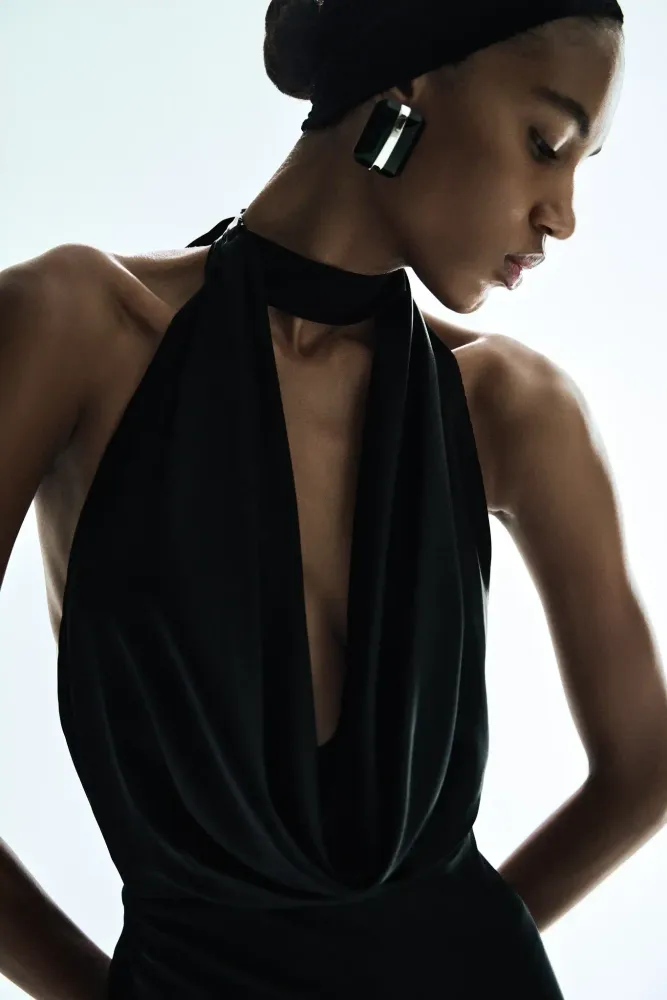 Alia maxi, платье макси из черного атласа