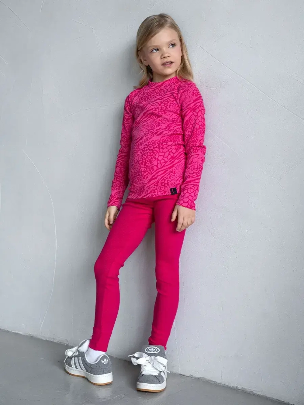 Костюм для девочки на осень