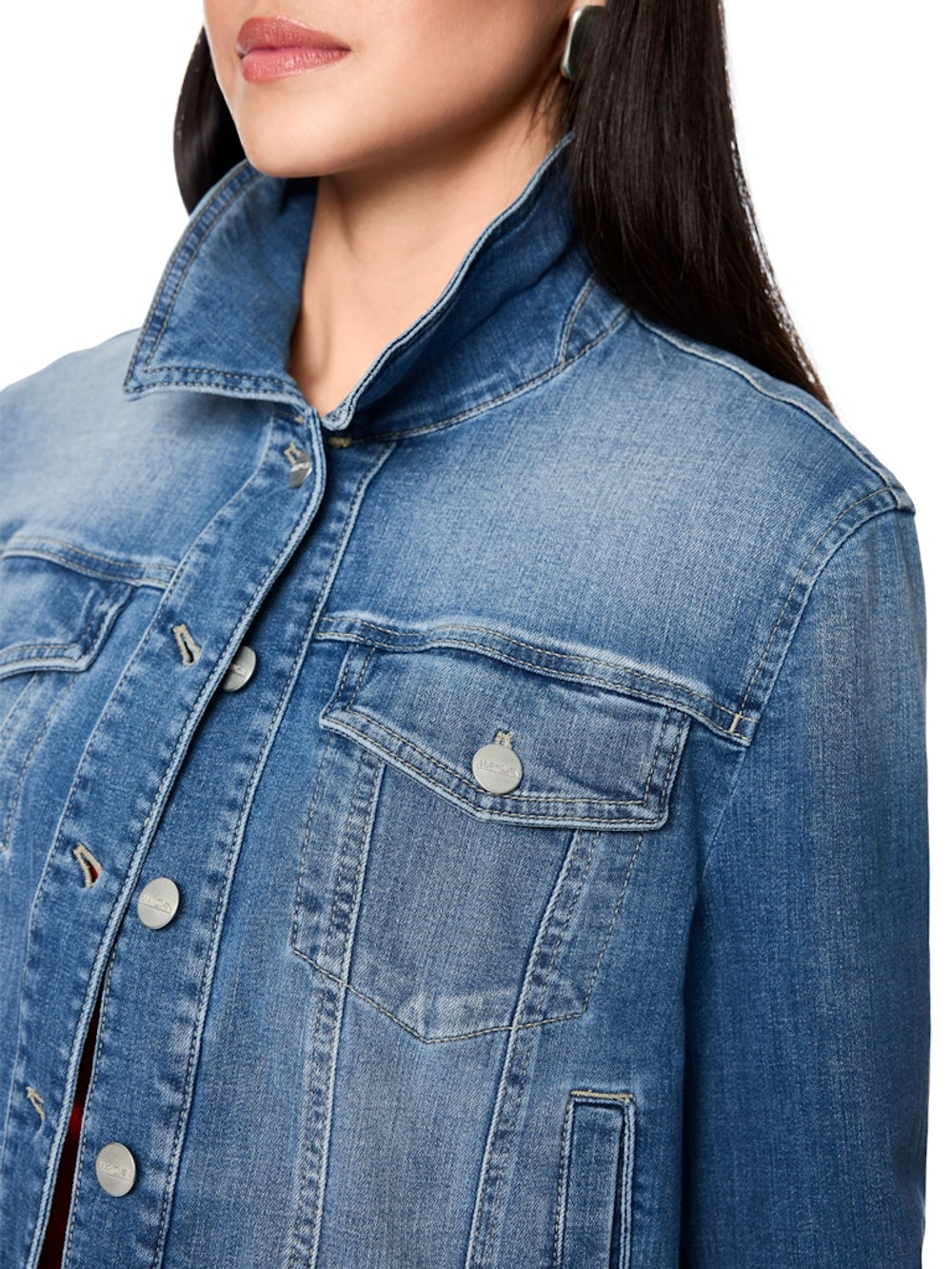 Marc-Cain-Ad_FrühjahrSommer-2026_353_AA-31.03-D22_4