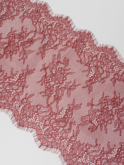 Кружево шантильи бордовое неэластичное ширина 22 см длина 1.45 м