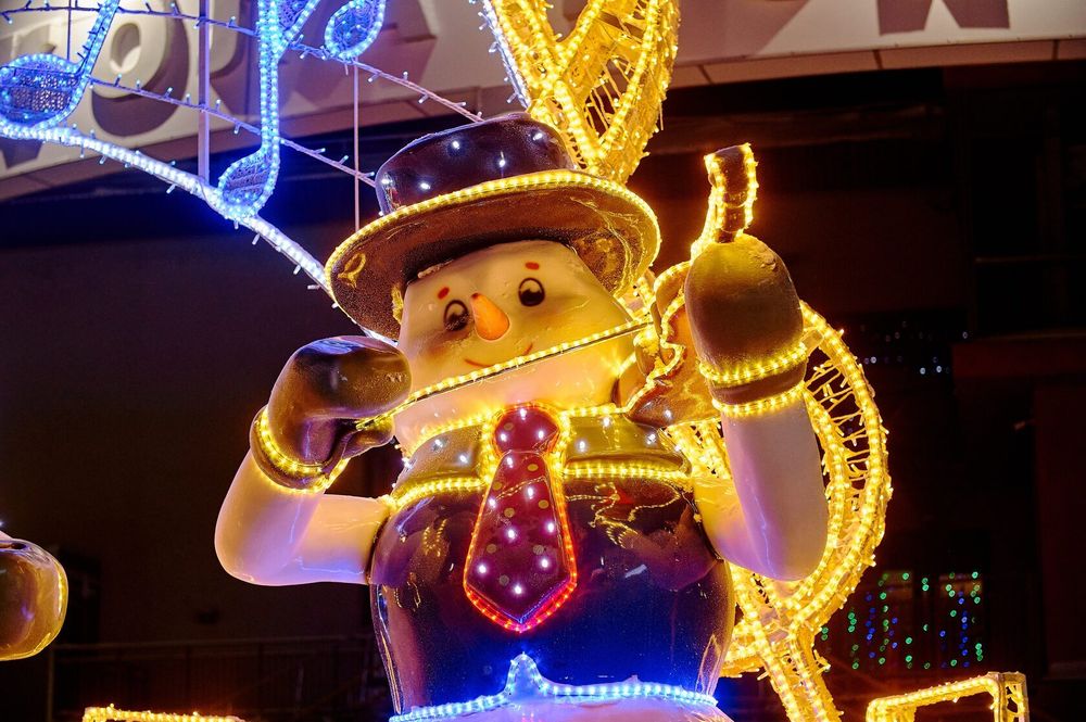 Уличные фигуры "Снеговики музыканты"