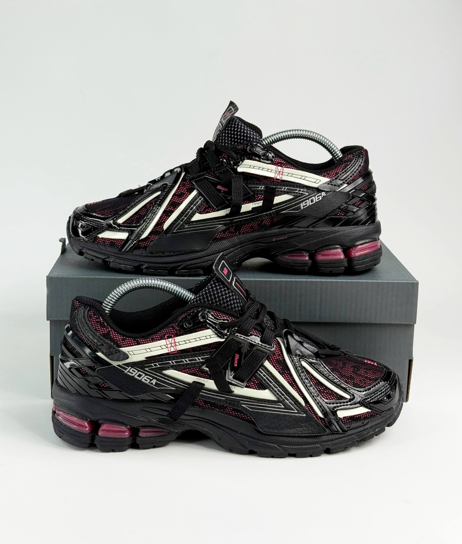 Кроссовки New Balance 1906A #B105 (черн.)