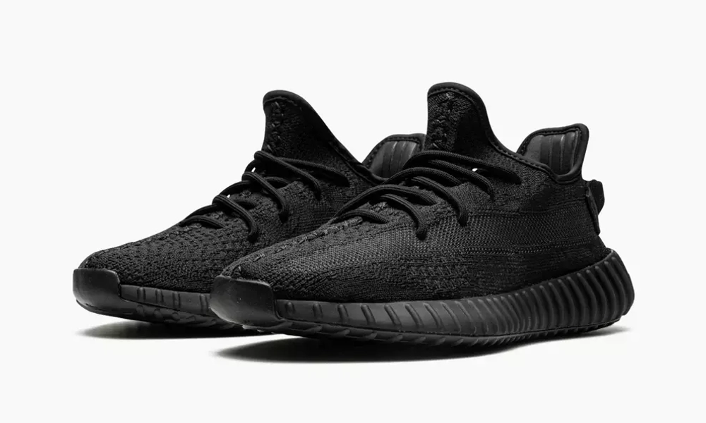 Yeezy black sply online
