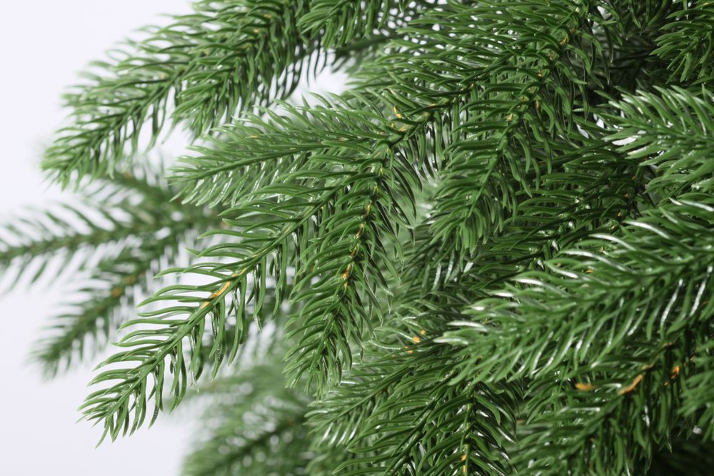 Ель искусственная «Чародейка» (Литая хвоя) 270 см / 2,7 м