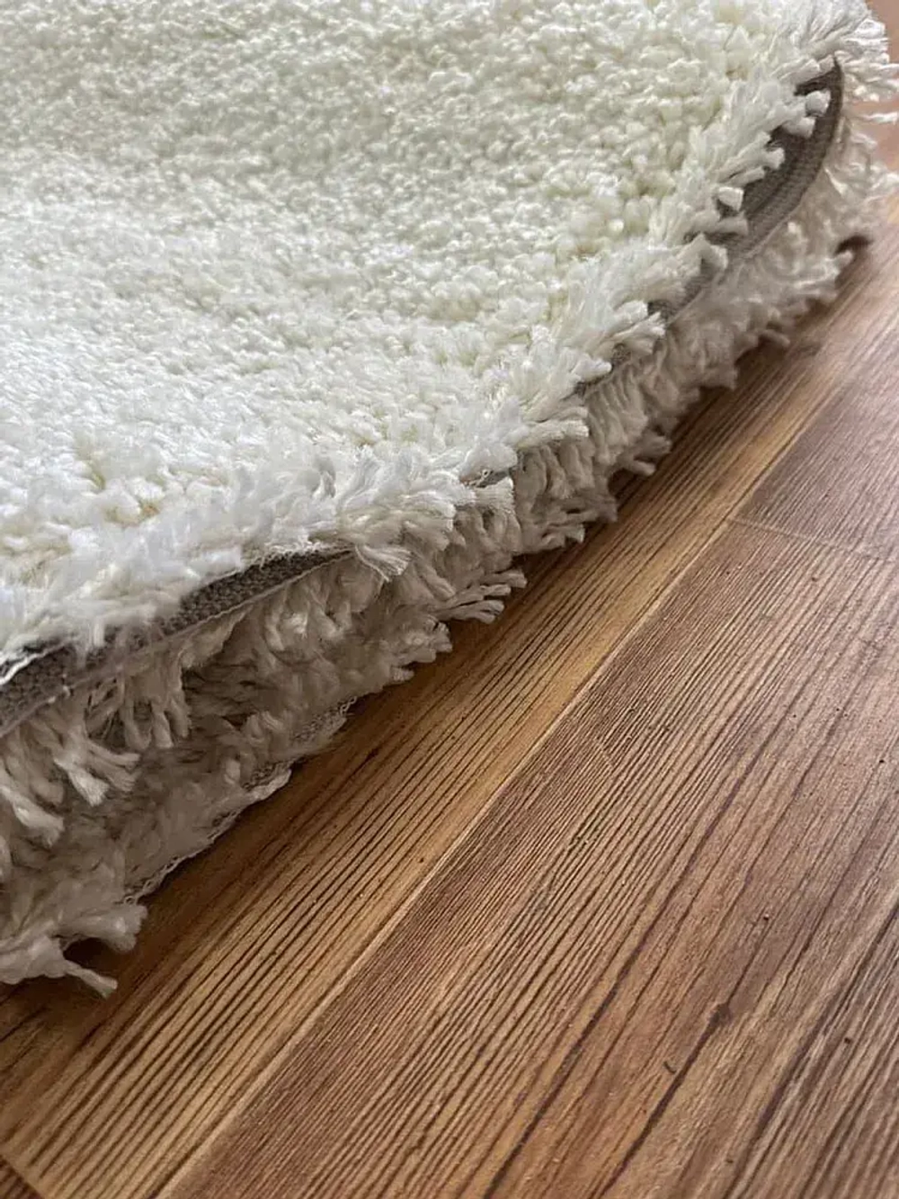 Ковролин на пол Фризе Шегги 01 пушистый и мягкий 2*4 (8 м2) на отрез без оверлока