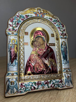 Владимирская БМ, икона арочная с рамкой, красное дерево, эмаль 167х228