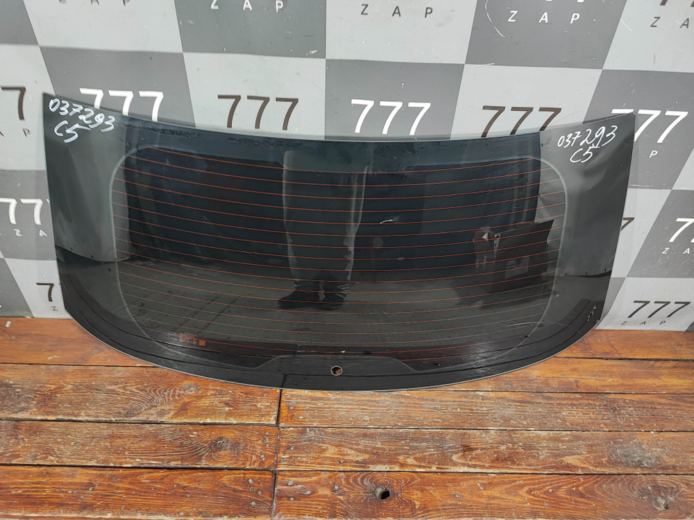Стекло крышки багажника, заднее Omoda C5 22-нв Б/У Оригинал 555000293AA