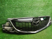 Решетка радиатора Mazda CX-5 (2011-2015)