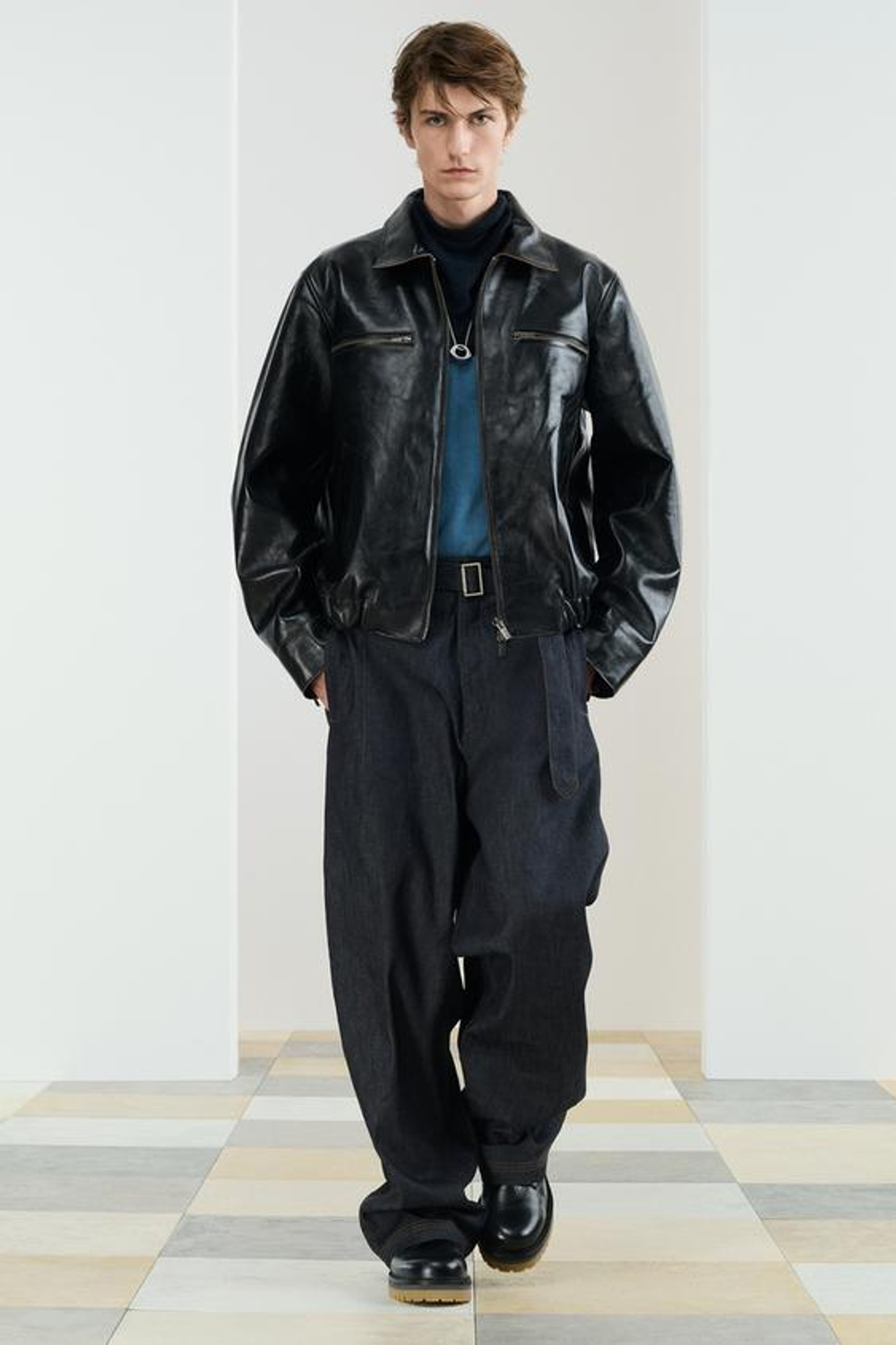 ZARA ФУТБОЛКА СВОБОДНОГО КРОЯ ИЗ ПЛОТНОГО ХЛОПКА, ВЫЦВЕТШИЙ СИНИЙ