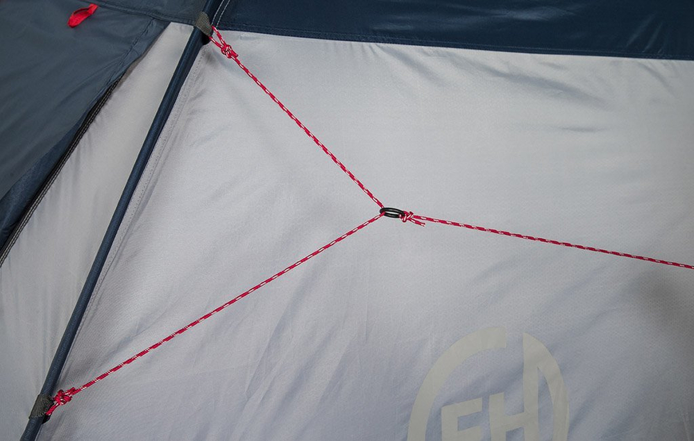 Большая полуавтоматическая палатка FHM Alioth 4