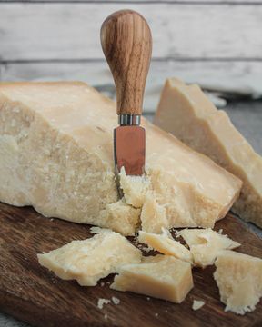 🐄 Сыр Пармезан (24+ мес), кг