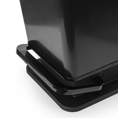 Контейнер для мусора 30л с педалью, черный