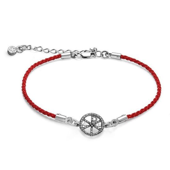 Красный браслет с Хризмой