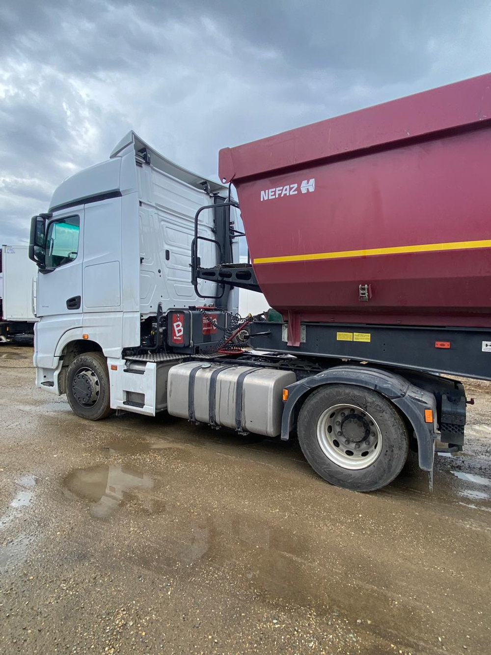 КамАЗ 54901 4x2 Седельный тягач C321-4A19-CA (Дизельный, 13,0 л, 483 л.с., АТ)