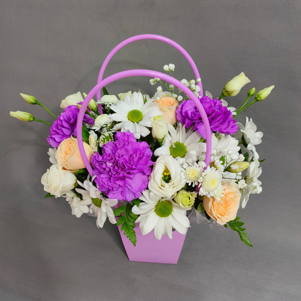 Сумочка с сиреневыми диантусами