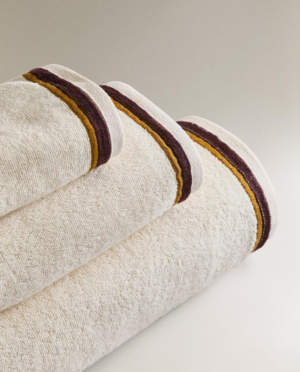 Zara Home - Банное полотенце с двойным подолом, белый, 90х150 см